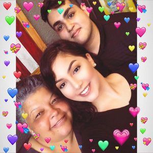 Meet your Posher, Dennisse